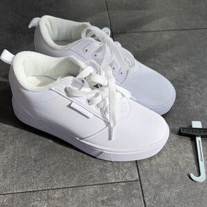 White Heelys Shoes